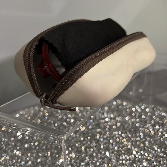 Vogue candy apple red sunglasses - Picture 7 of 7